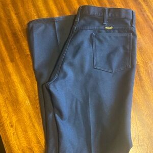 Men’s wrangler dress pants